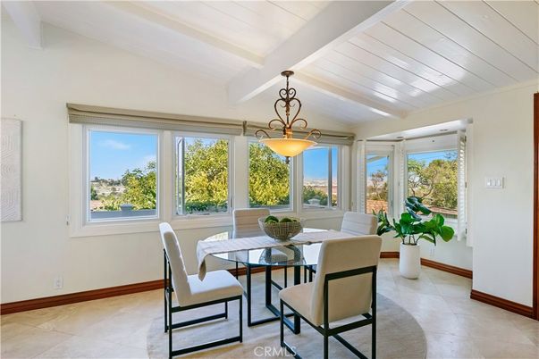 Dining room, Interior, Pendant Lights