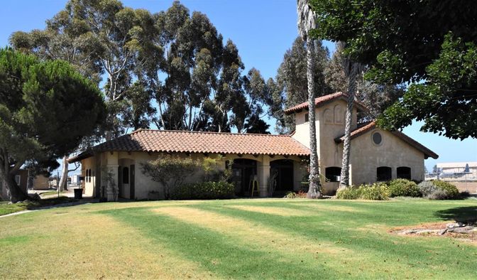 Backyard, Exterior, Facade, Mediterranean