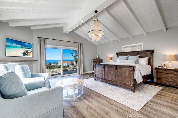 Bedroom, Chandelier, Interior, Recessed Lighting, Water, Wood Texture Flooring