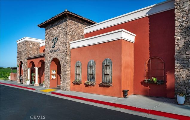 Exterior, Facade, Mediterranean