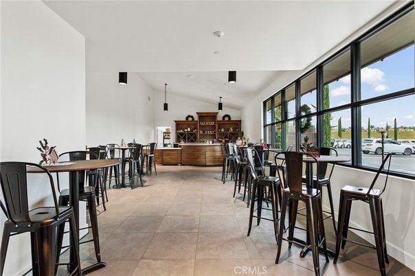 Dining room, Interior