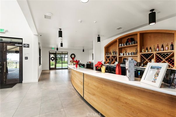 Interior, Recessed Lighting, Wine Storage
