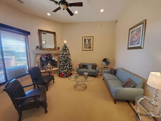 Fireplace, Interior, Living room, Recessed Lighting