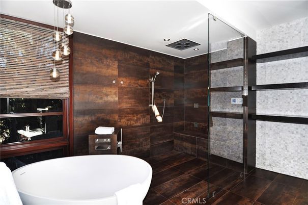 Bathroom, Free Standing Baths, Glass Shower, Interior, Pendant Lights