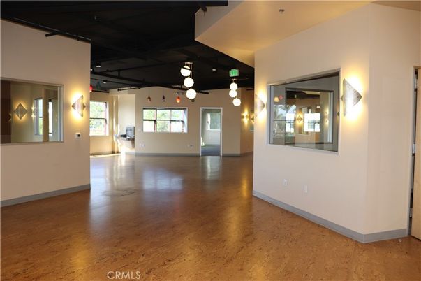 Empty room, Interior, Pendant Lights, Wood Texture Flooring