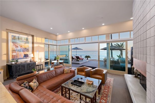 Interior, Living room, Recessed Lighting, Water