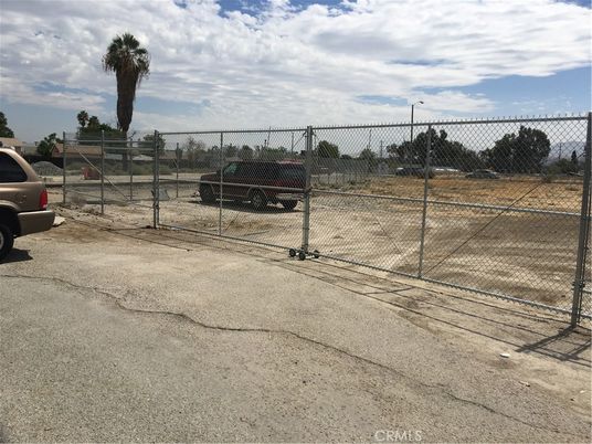Exterior, Tennis Courts
