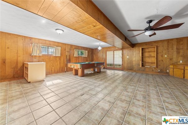 Billiard Table, Game Room, Interior, Wooden Ceilings, Wooden Walls