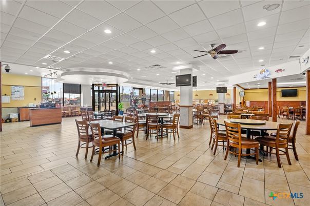 Chandelier, Dining room, Interior, Kitchen, Pendant Lights, Recessed Lighting