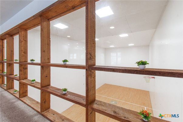 Interior, Recessed Lighting