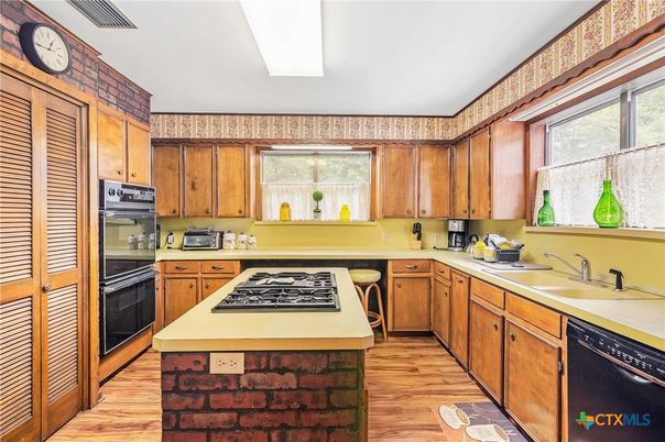 Interior, Kitchen, Wood Texture Flooring