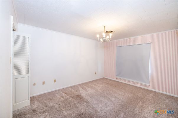Chandelier, Empty room, Interior