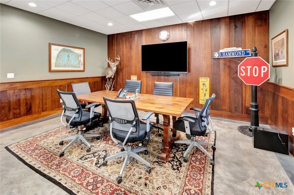 Home Office, Interior, Recessed Lighting, Wooden Walls