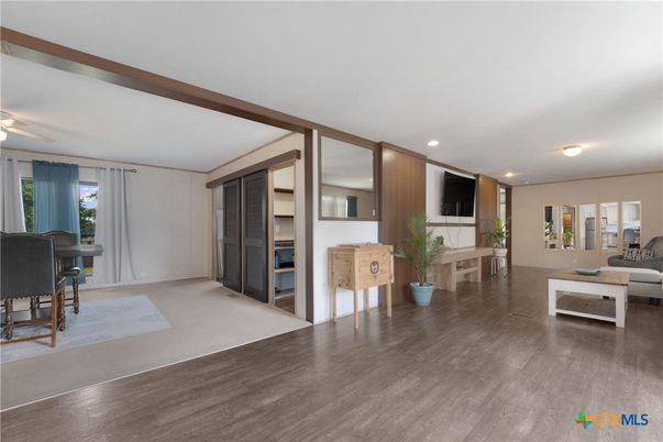 Interior, Recessed Lighting, Wood Texture Flooring
