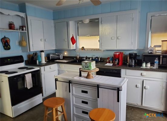 Interior, Kitchen