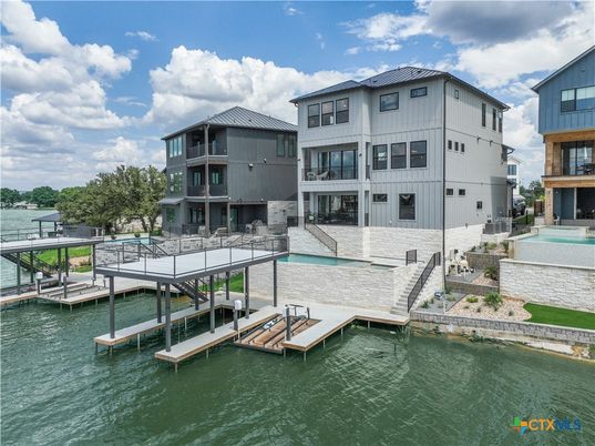 Exterior, Lake, Pool