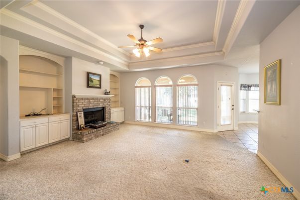 Empty room, Fireplace, Interior