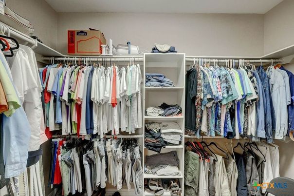 Interior, Walk-in Closets
