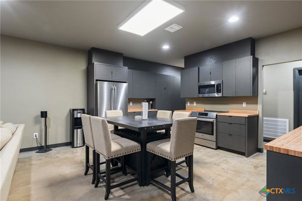 Dining room, Interior, Kitchen, Recessed Lighting, Stainless Steel Appliances