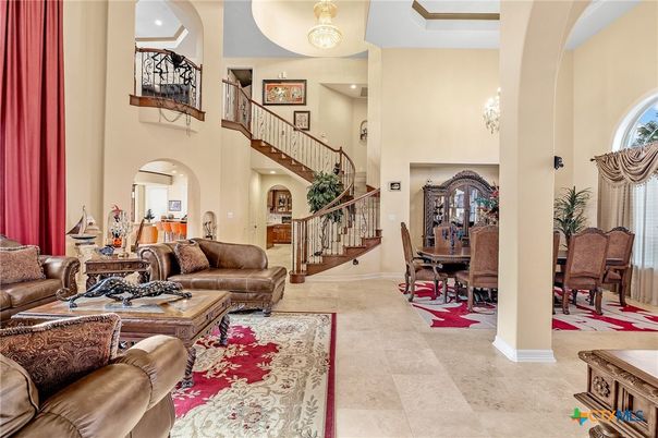 Chandelier, Dining room, Interior, Living room, Recessed Lighting