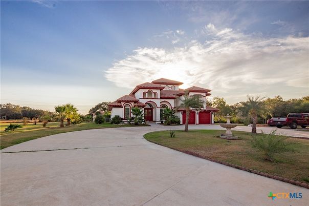 Backyard, Exterior, Facade, Mediterranean