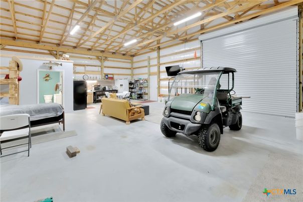 Garage, Interior