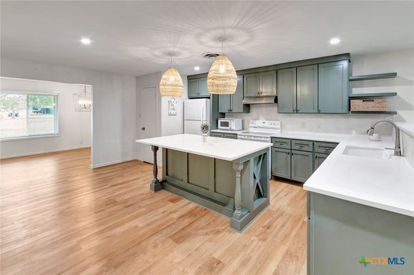 Interior, Kitchen, Pendant Lights, Recessed Lighting, Wood Texture Flooring