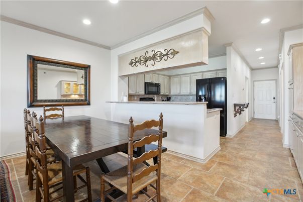 Dining room, Interior, Kitchen, Recessed Lighting
