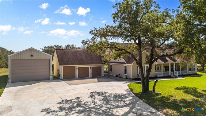 Backyard, Detached Garage, Exterior