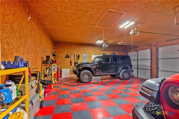 Garage, Interior