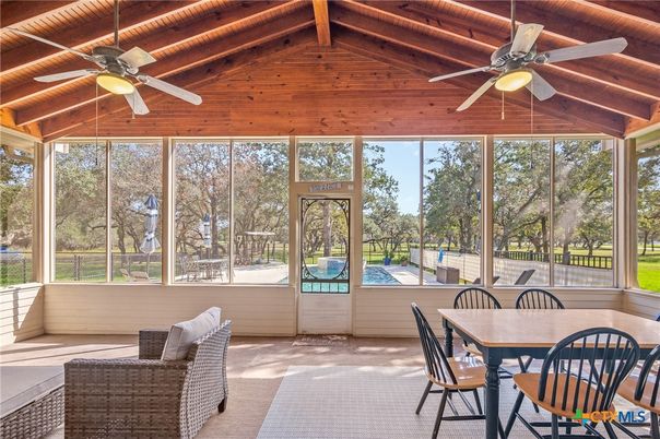 Dining room, Interior, Sun Room, Wooden Beams, Wooden Ceilings