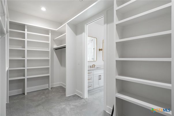 Interior, Recessed Lighting, Walk-in Closets