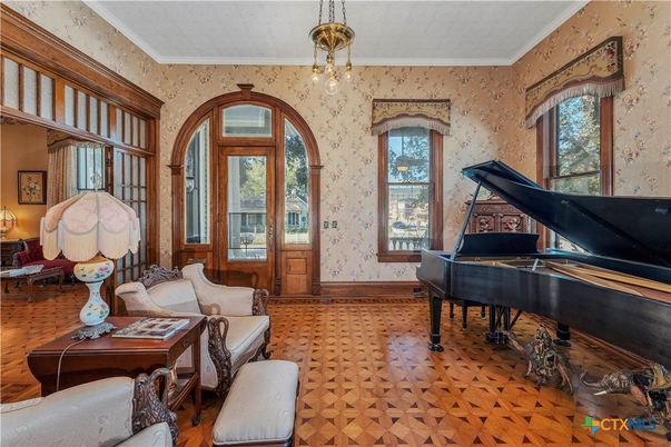 Chandelier, Interior, Living room, Pendant Lights, Piano