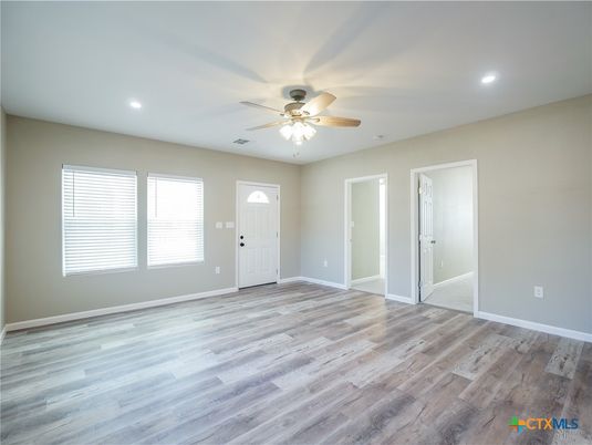 Empty room, Interior, Recessed Lighting, Wood Texture Flooring