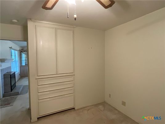 Empty room, Fireplace, Interior