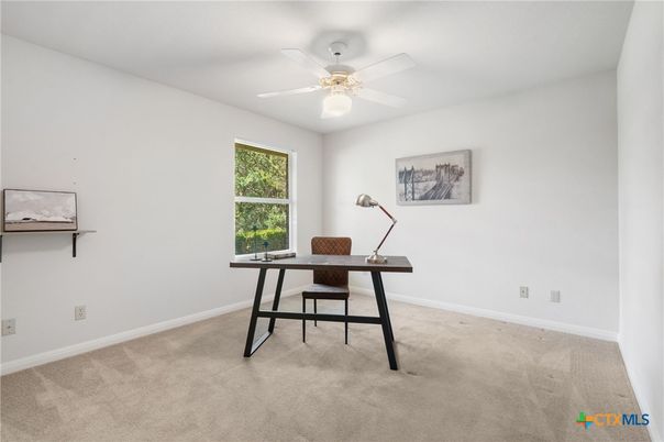 Home Office, Interior