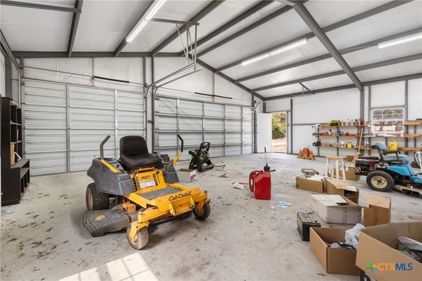 Garage, Interior