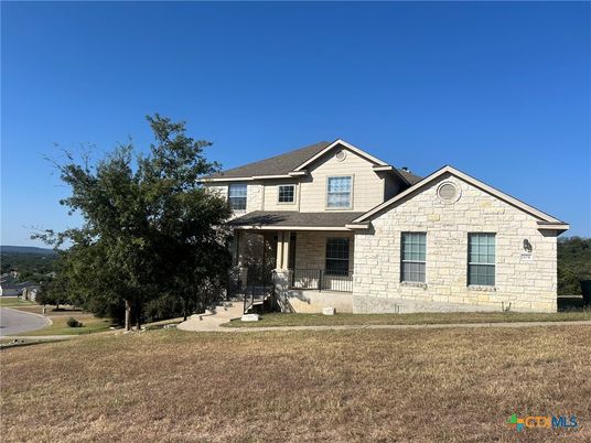 Backyard, Exterior, Facade, Farmhouse