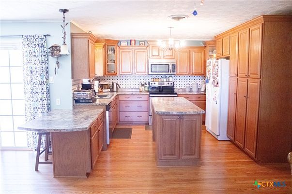 Chandelier, Interior, Kitchen, Pendant Lights, Wood Texture Flooring