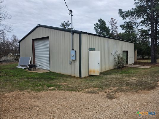 Backyard, Detached Garage, Exterior