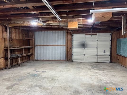Garage, Interior, Wooden Beams, Wooden Walls