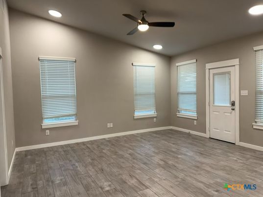 Empty room, Interior, Recessed Lighting, Wood Texture Flooring