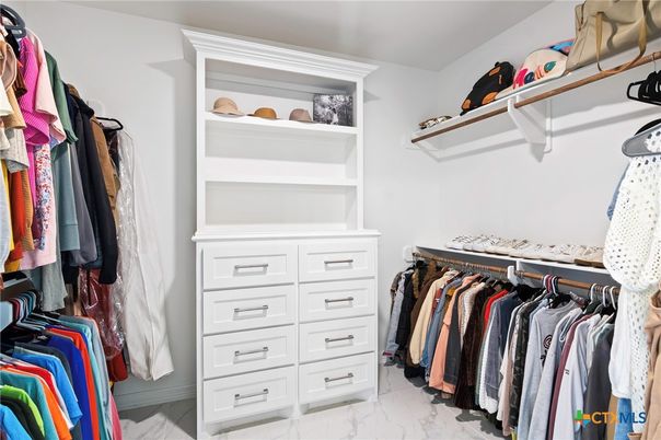 Interior, Marble, Walk-in Closets