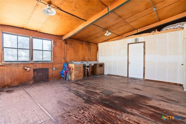 Empty room, Interior, Wooden Beams, Wooden Ceilings, Wood Texture Flooring