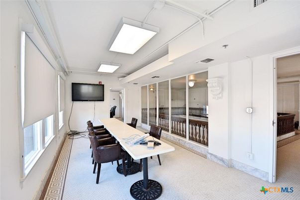 Dining room, Interior