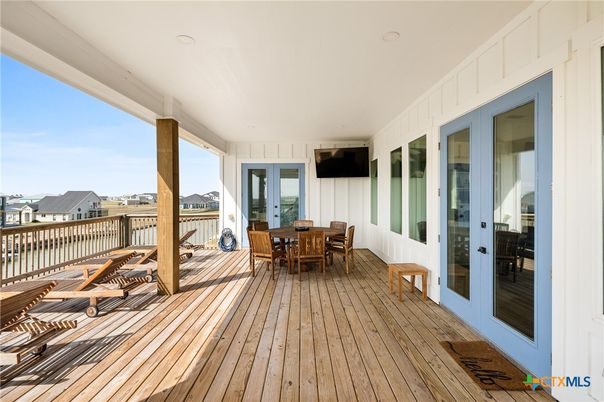 Exterior, Wood Texture Flooring
