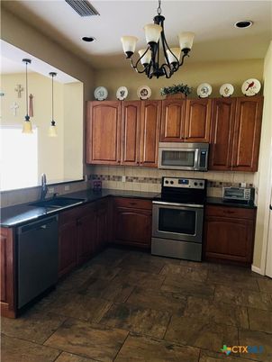 Chandelier, Interior, Kitchen, Pendant Lights, Stainless Steel Appliances