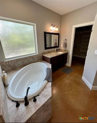 Bathroom, Free Standing Baths, Interior