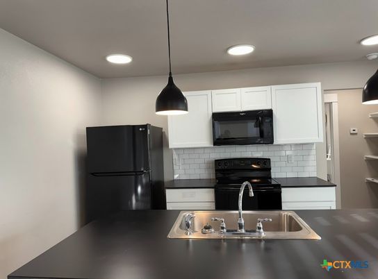 Interior, Kitchen, Pendant Lights, Recessed Lighting