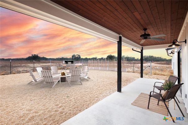 Backyard, Exterior